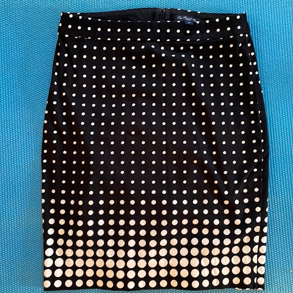 J. Crew Pencil Skirt polka dot size 2